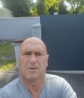 Rencontre Homme : Eric, 54 ans à France  Reims